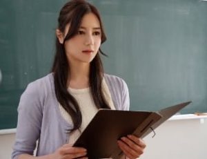 Cô giáo thiếu thốn tình dục đụ nhau với tôi Miu Shiromine