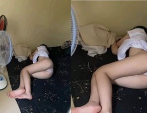 Đút nhờ cu vào bướm em học sinh ngủ quên