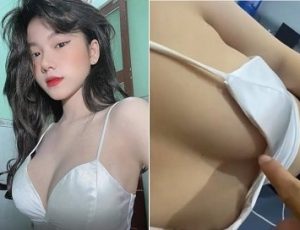 Xem vếu em gái xinh đẹp