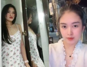 Sexgenz dâm thủy tuôn ngập từ lồn